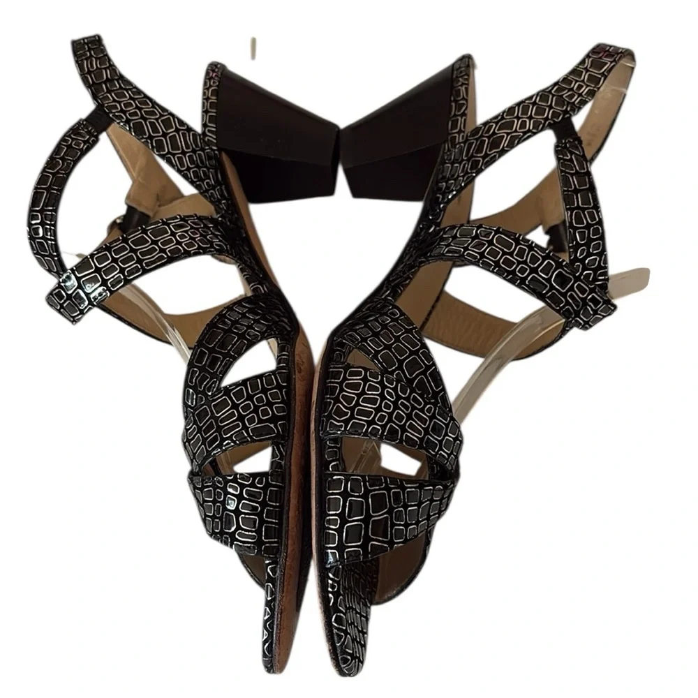 Amalfi by Rangoni Sandals, leather, Black with silver accents, size 9.5